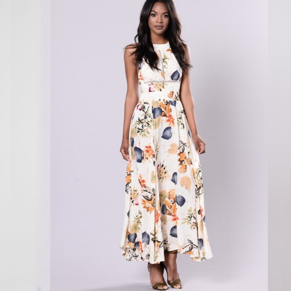 Floral Dress - Picture 2 of 7